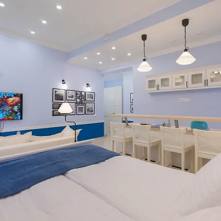 Revelton Hotel apartamentowy Tallin