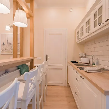 Hotel apartamentowy Revelton