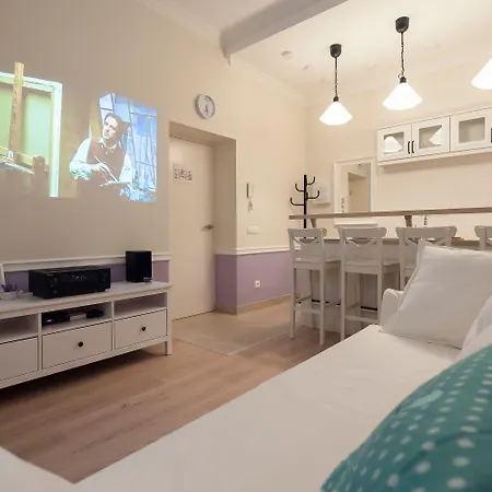 Huoneistohotelli Revelton 4*