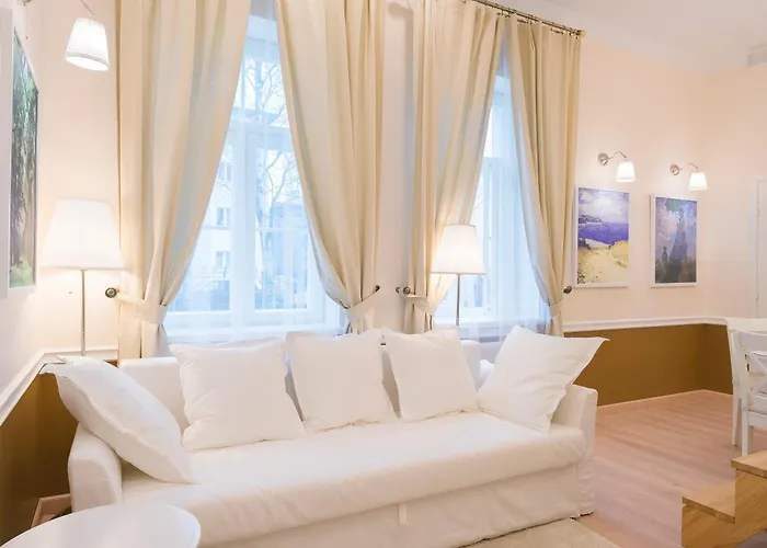 Revelton Aparthotel 4*