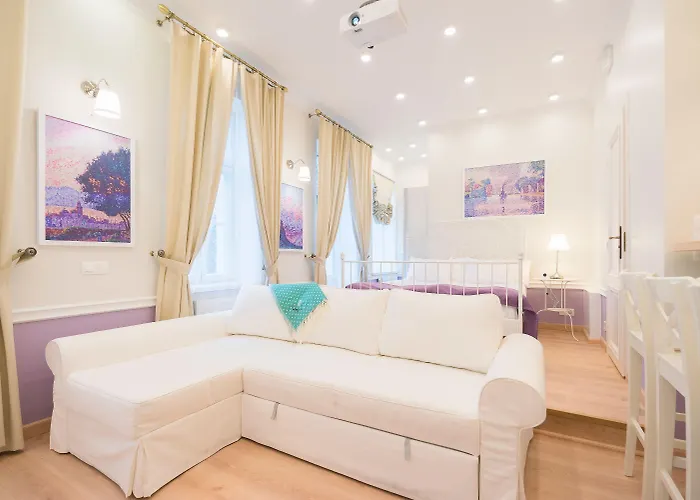 Revelton Hotel apartamentowy 4*