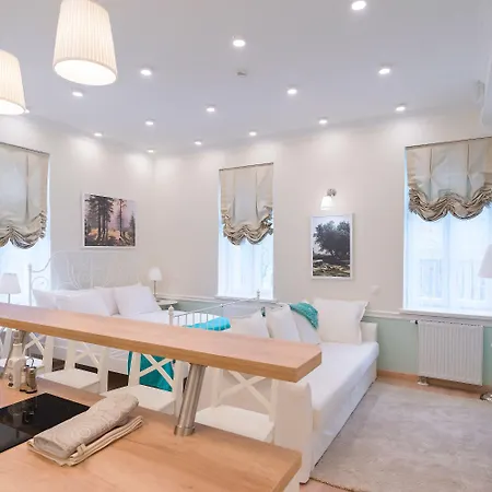 Revelton Aparthotel 4*